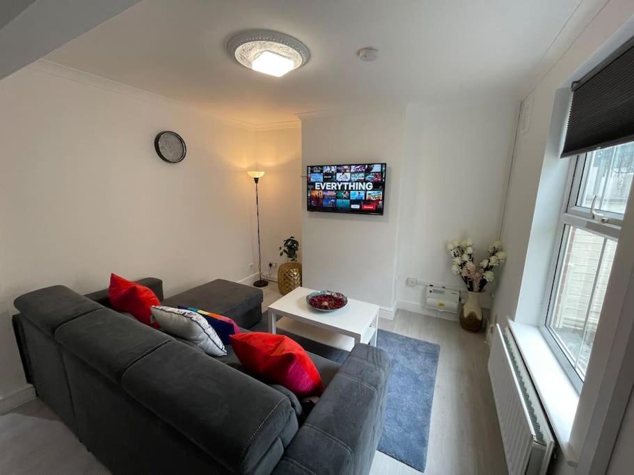 Ed Executive Ipswich Accommodation Екстериор снимка