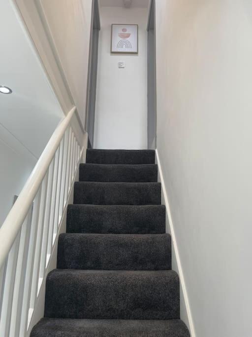 Ed Executive Ipswich Accommodation Екстериор снимка
