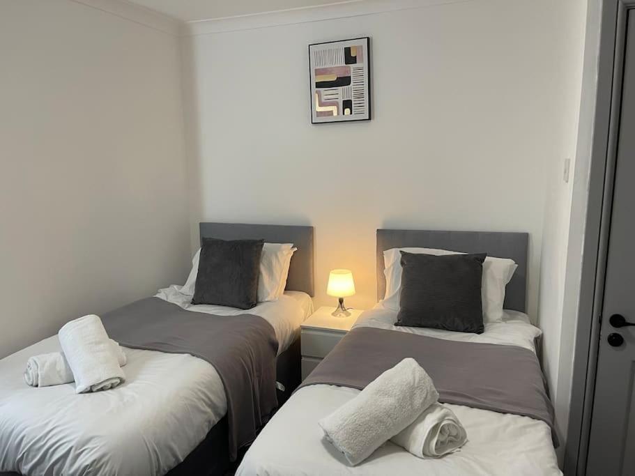 Ed Executive Ipswich Accommodation Екстериор снимка